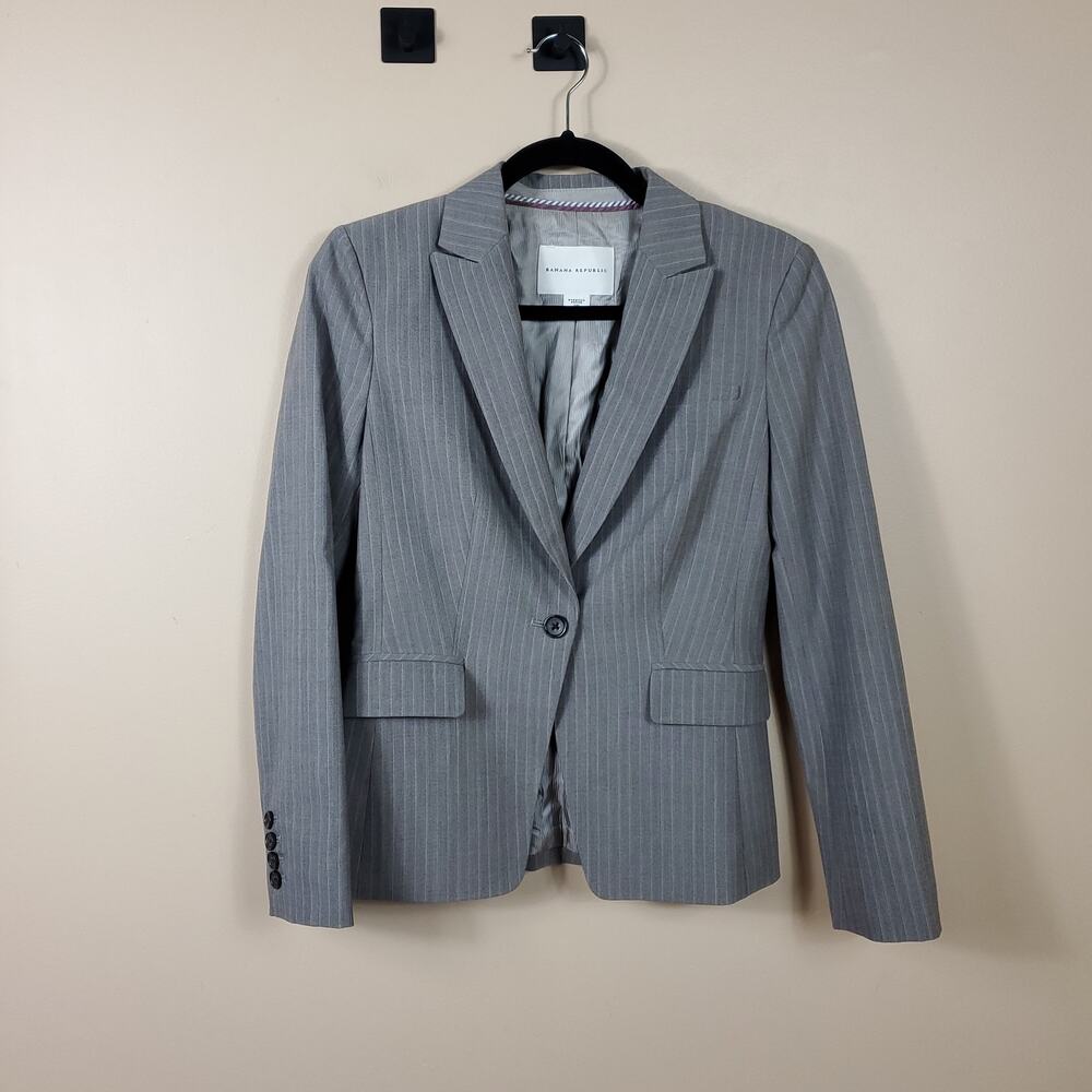 Banana Republic Gray Stripe One Button Wool Blend Blazer Size 2P
